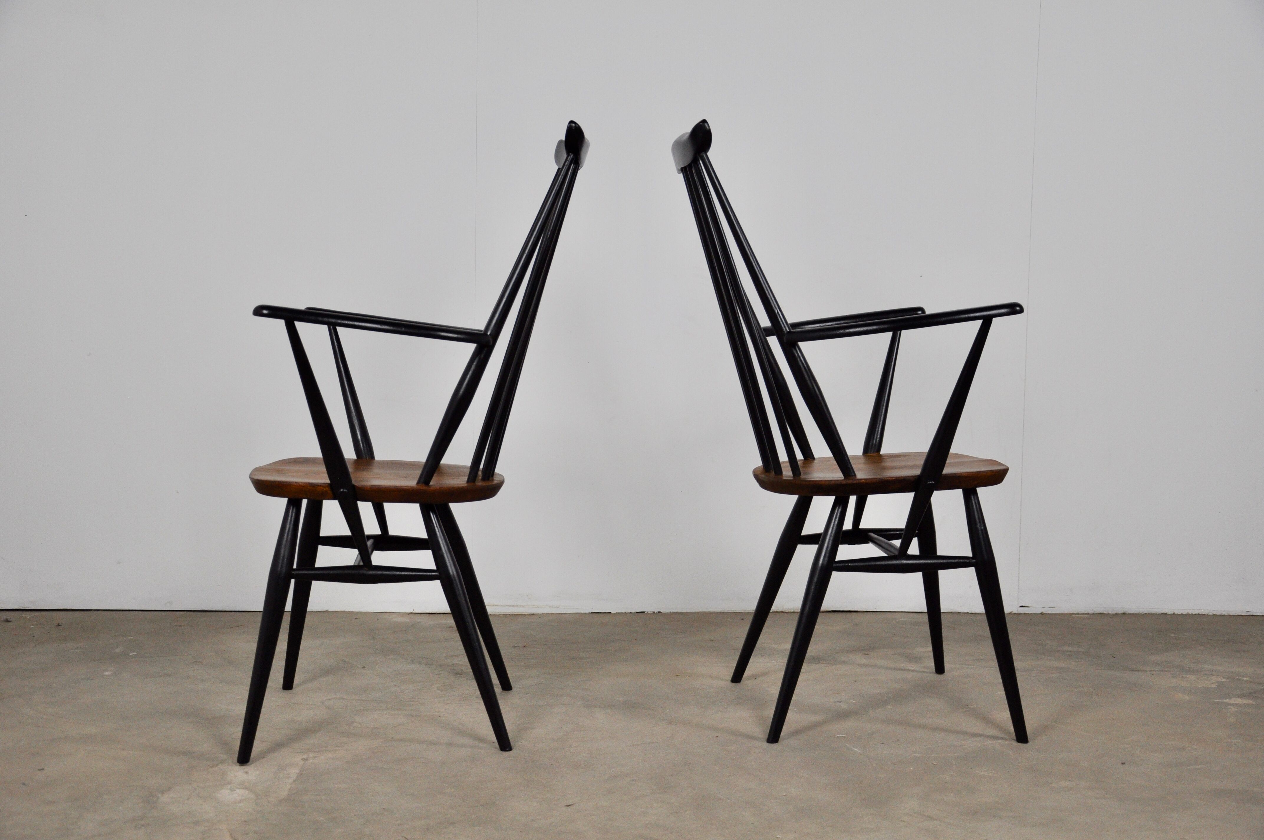 2 fauteuils ercol modèle "goldsmith"