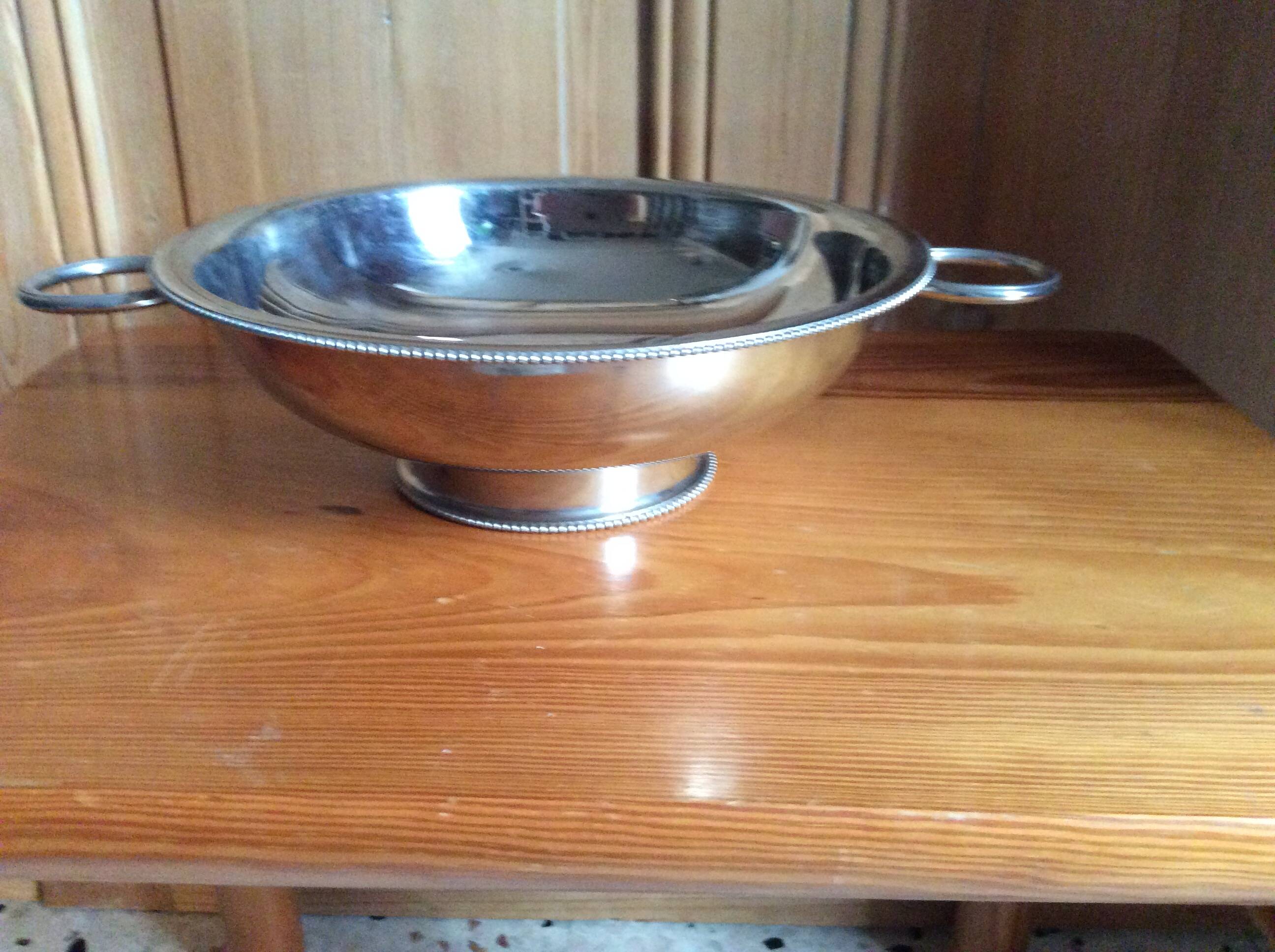 Stainless steel vegetable dish