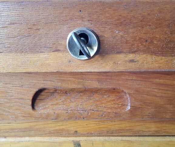 Light oak curtain Binder