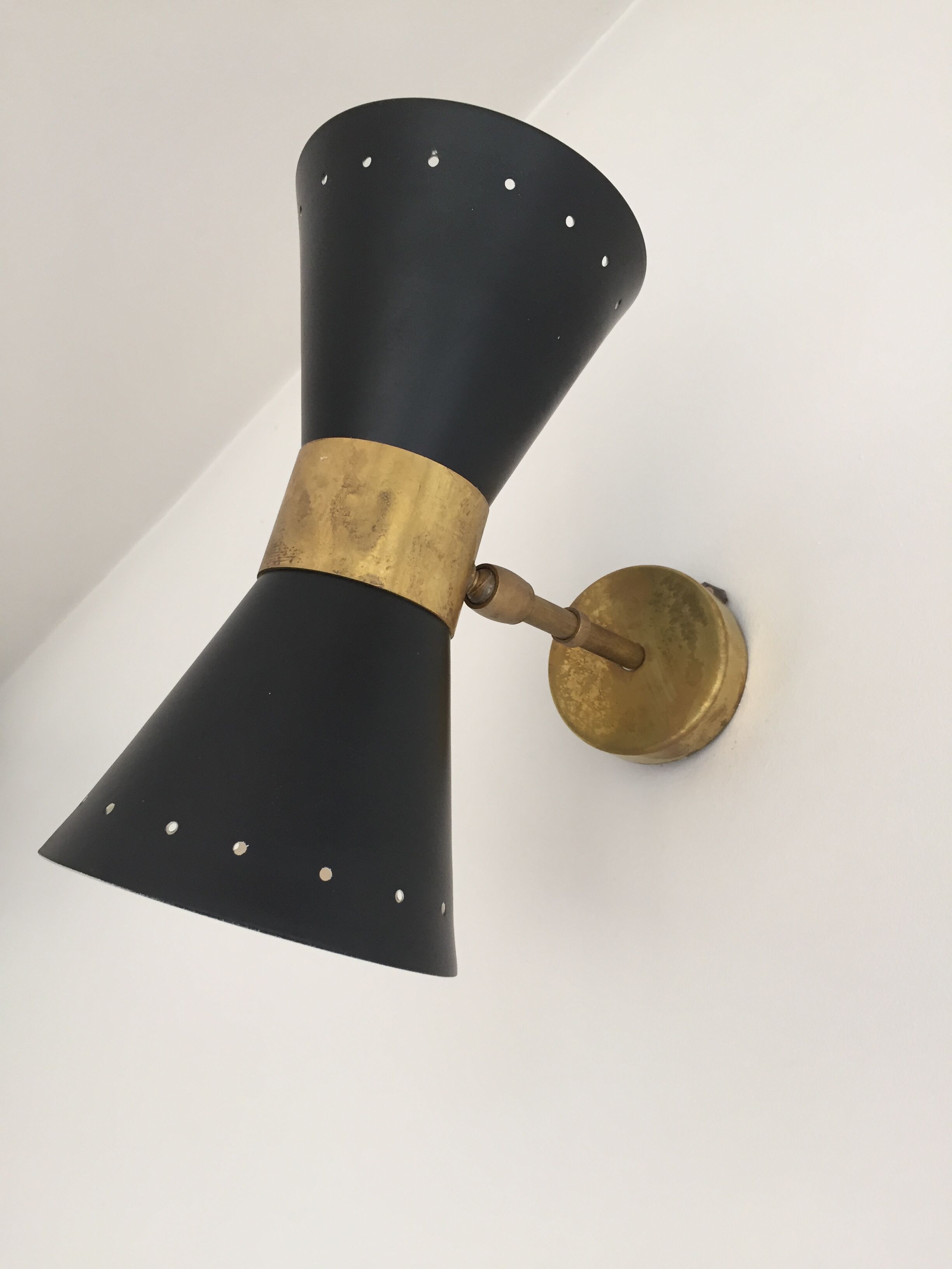 Wall lamps in the style of Italian creations of the 50s