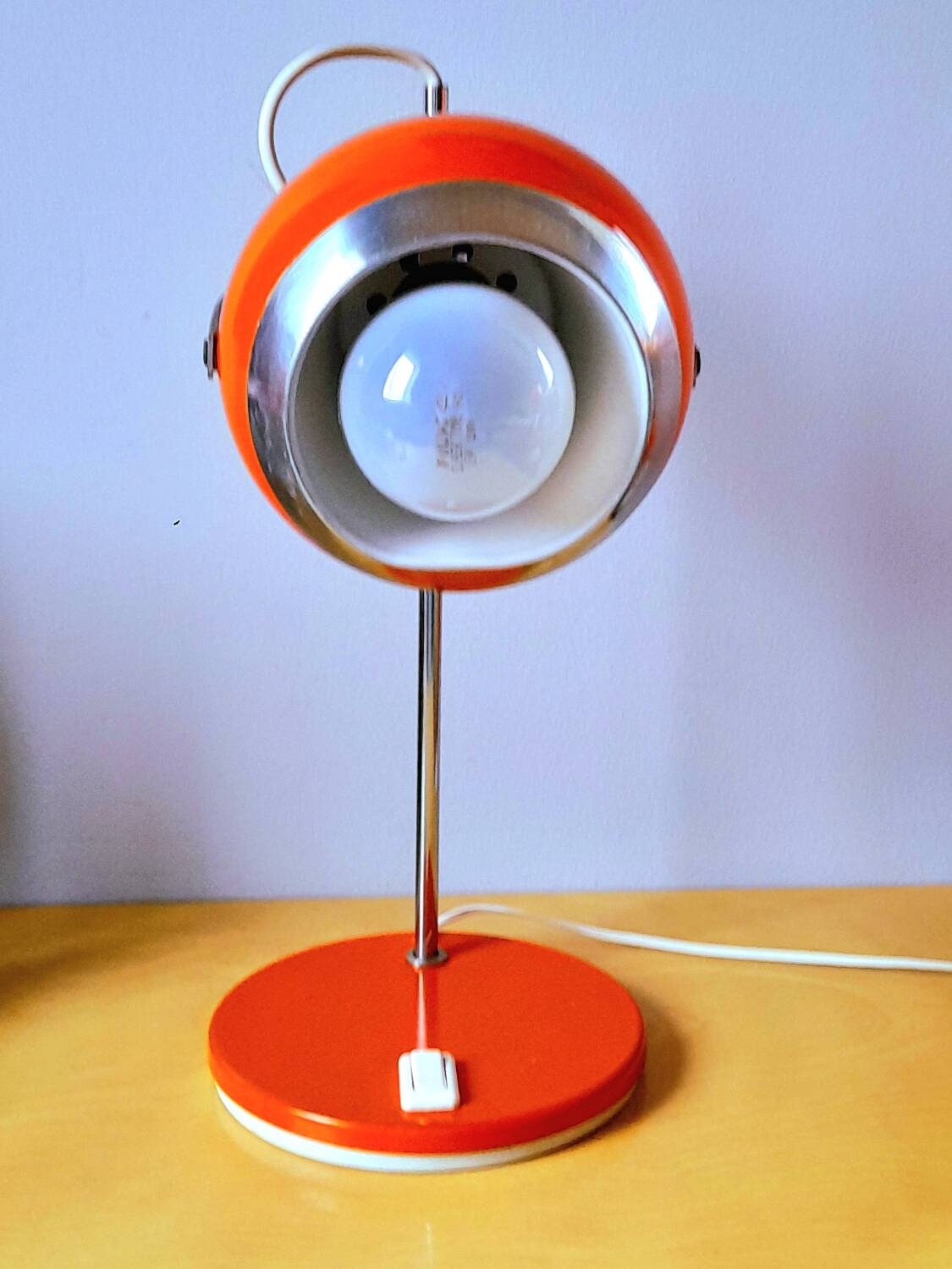 Eyeball lamp, space age 70s