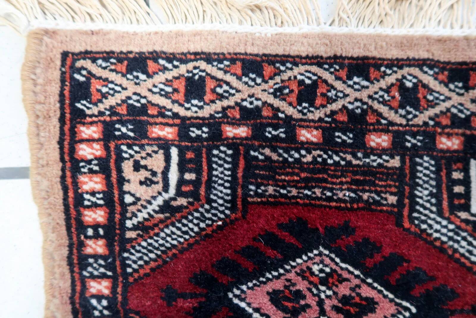Handmade vintage Uzbek Bukhara mat rug 30cm x 30cm, 1960s