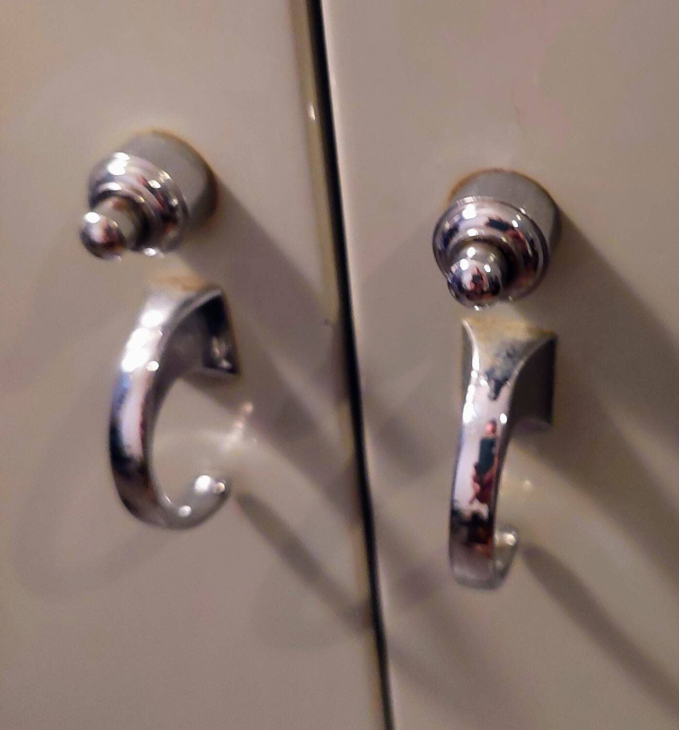 Dentist / doctor's furniture