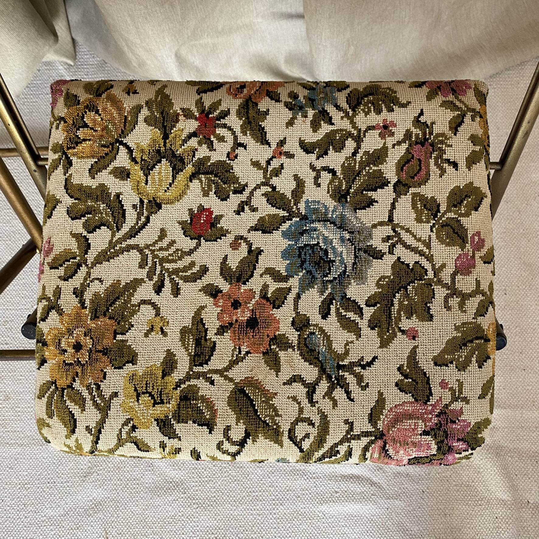 Lafuma folding chairs "Chantazur" floral upholstery from the 1960s.