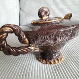 Very original Vallauris teapot by ceramist Marius Giuge