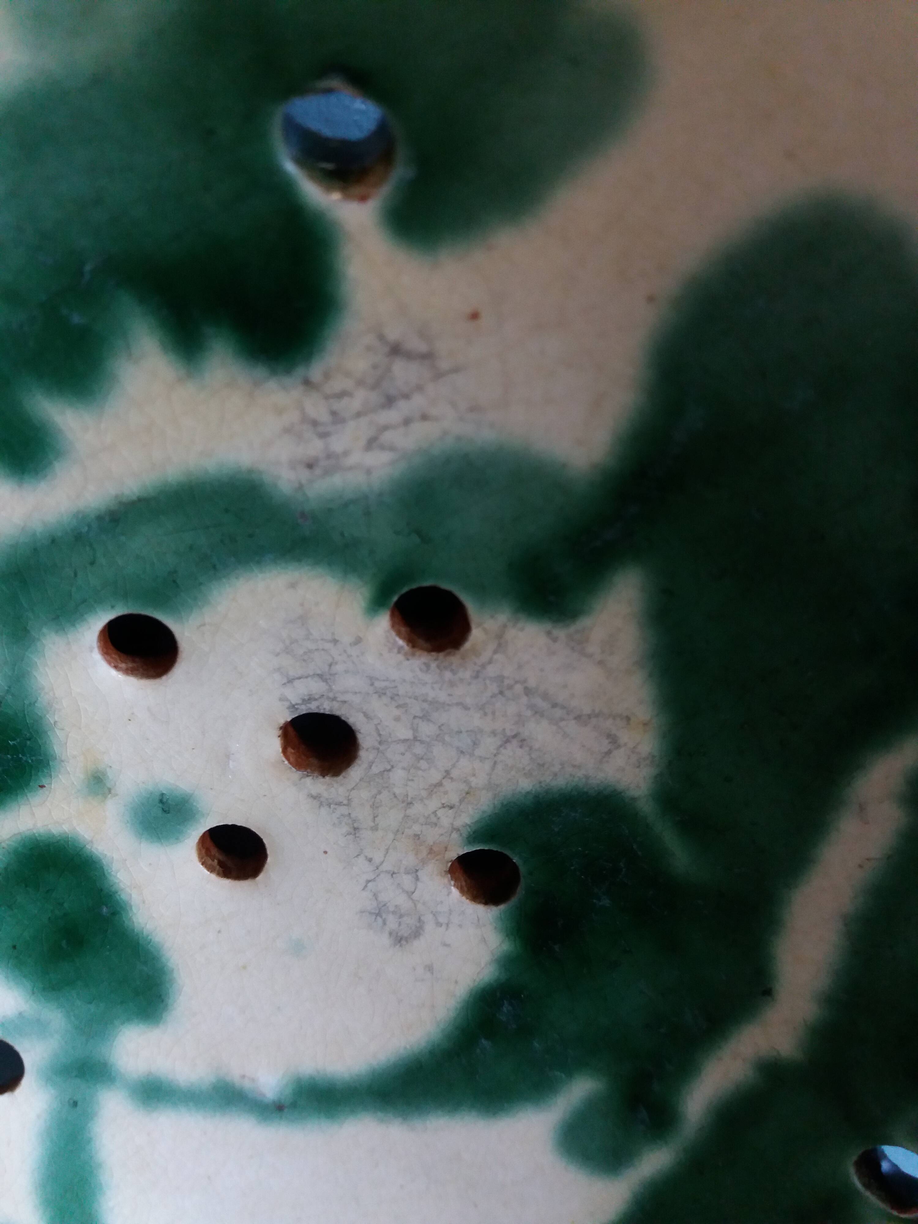 Glazed terracotta fruit bowl strainer