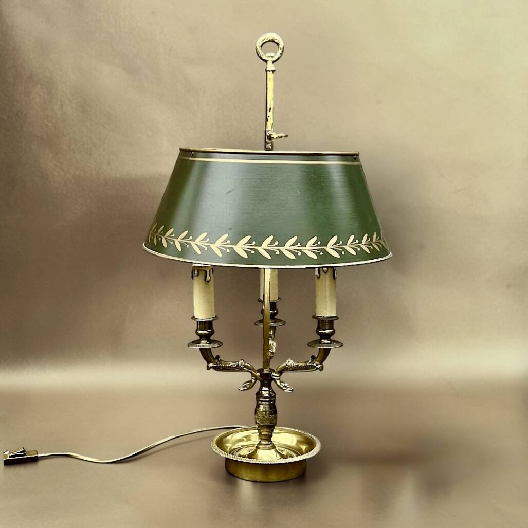 Three-light bouillotte lamp – Empire style – gilded brass