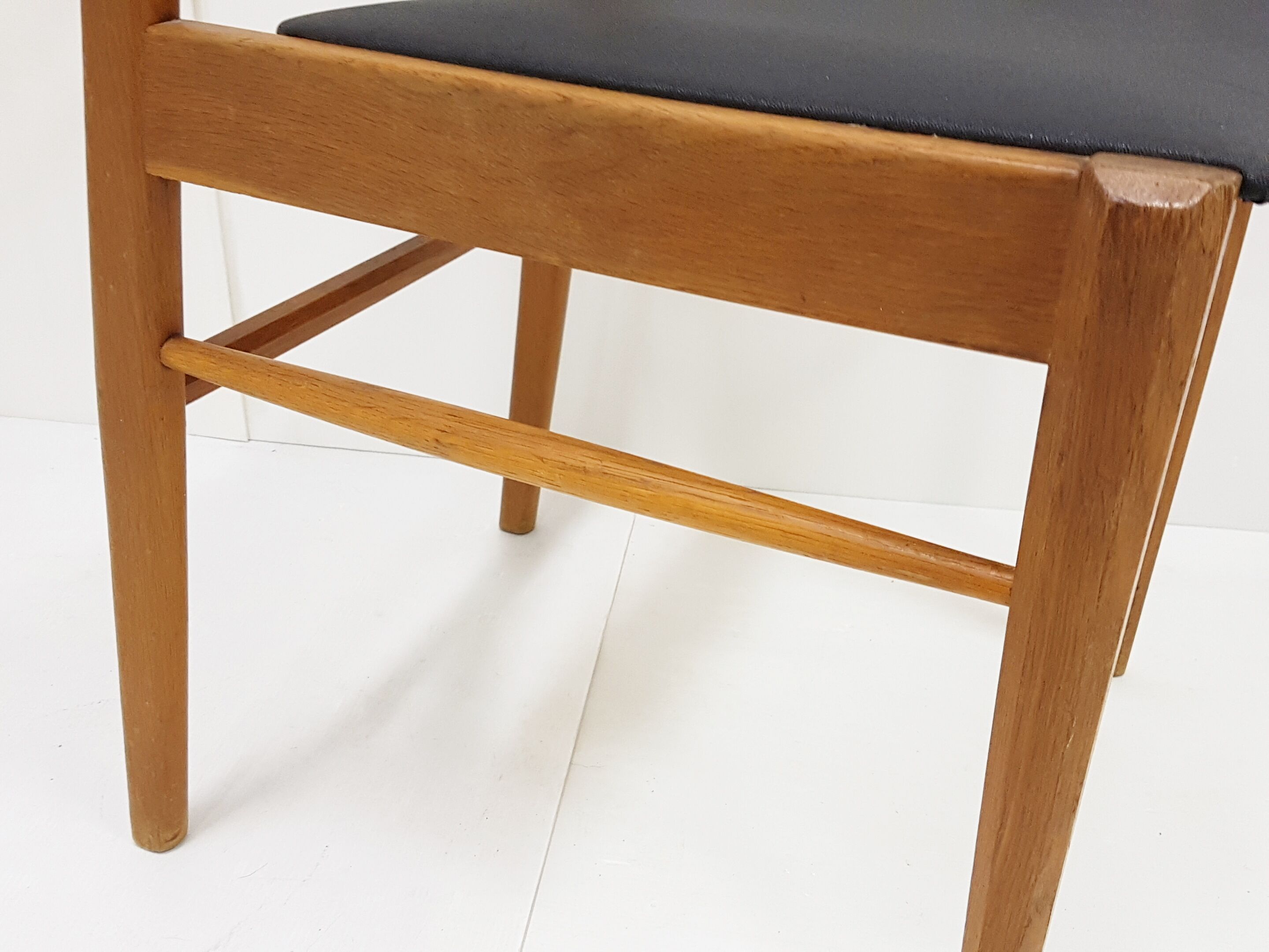 Set of 4 chairs scandinavian 1960