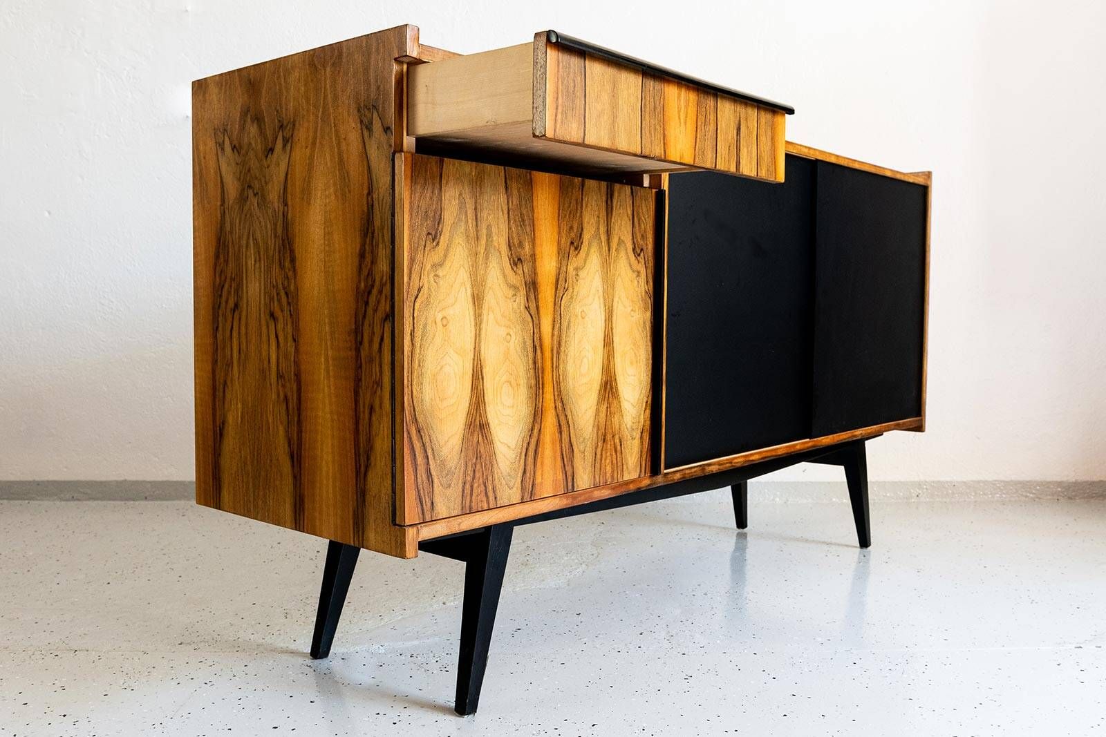Buffet vintage, Pologne, années 1970