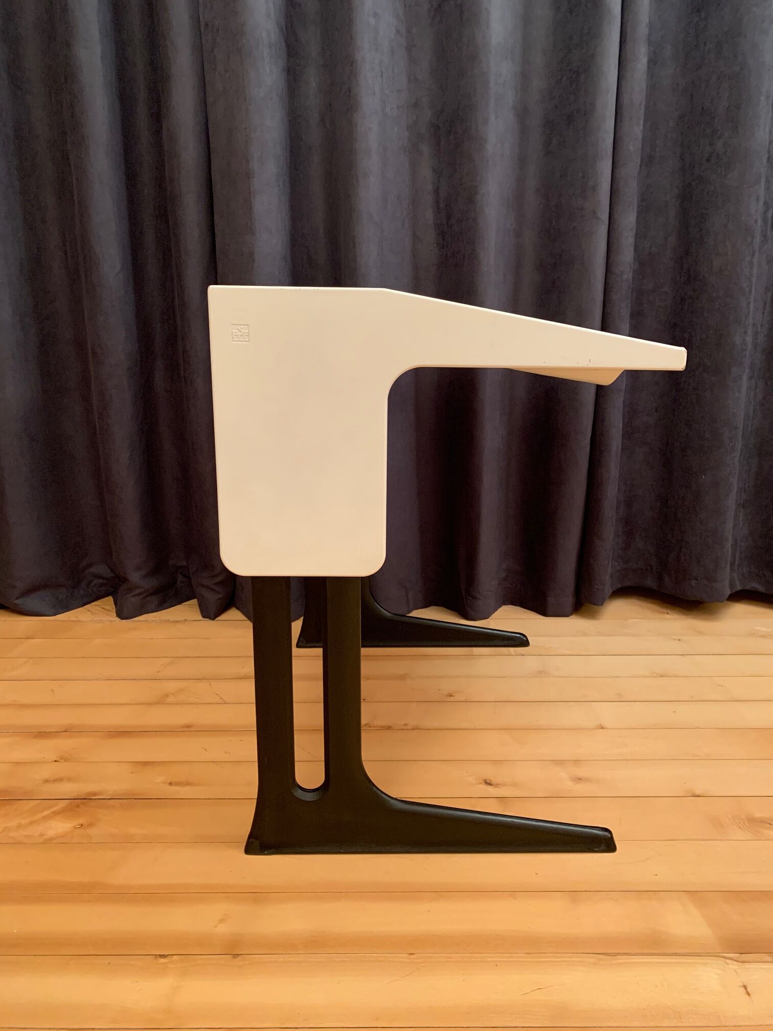 Flötotto desk, designed by Luigi Colani, Germany, 1969