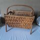 Porte revue vintage en chataignier