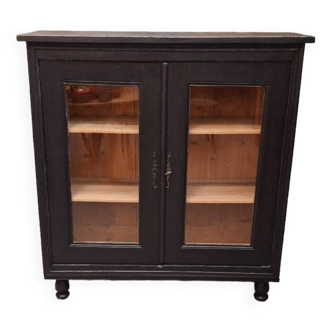 Old display cabinet on legs