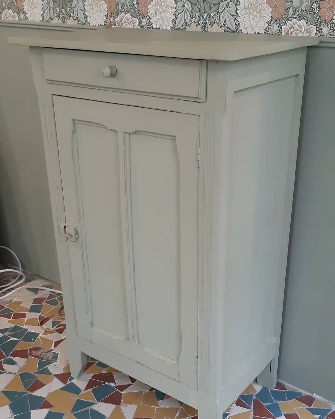 Parisian buffet revisited in green