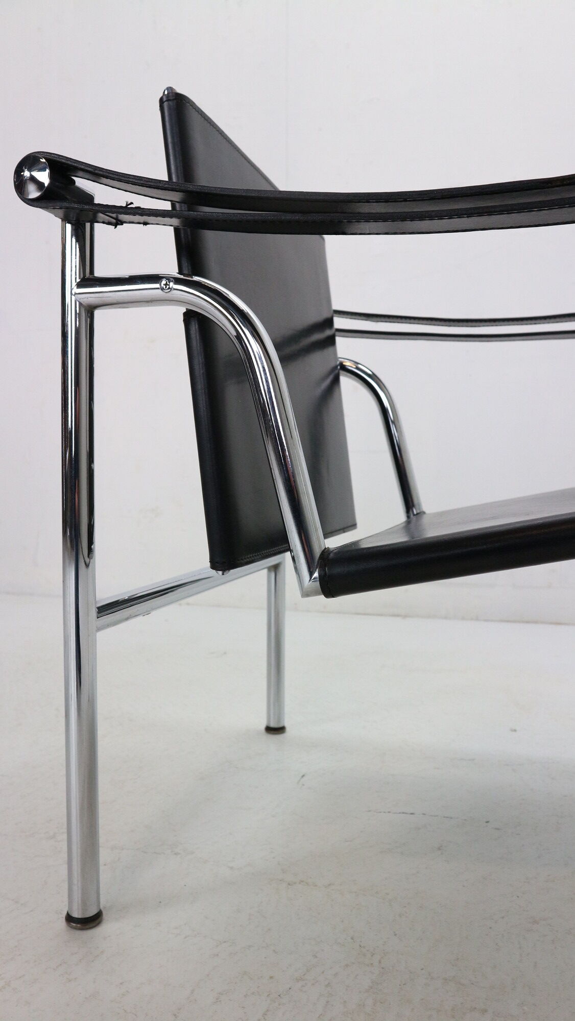 Le Corbusier Set of 2 Black Leather Armchairs Model- LC1 for Cassina, 1970s