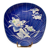 Coupe plat de forme éventail en porcelaine Chine Japon