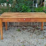 Farmhouse table for 4/6 people
