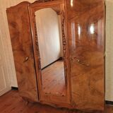 3-door wardrobe with burr walnut decor