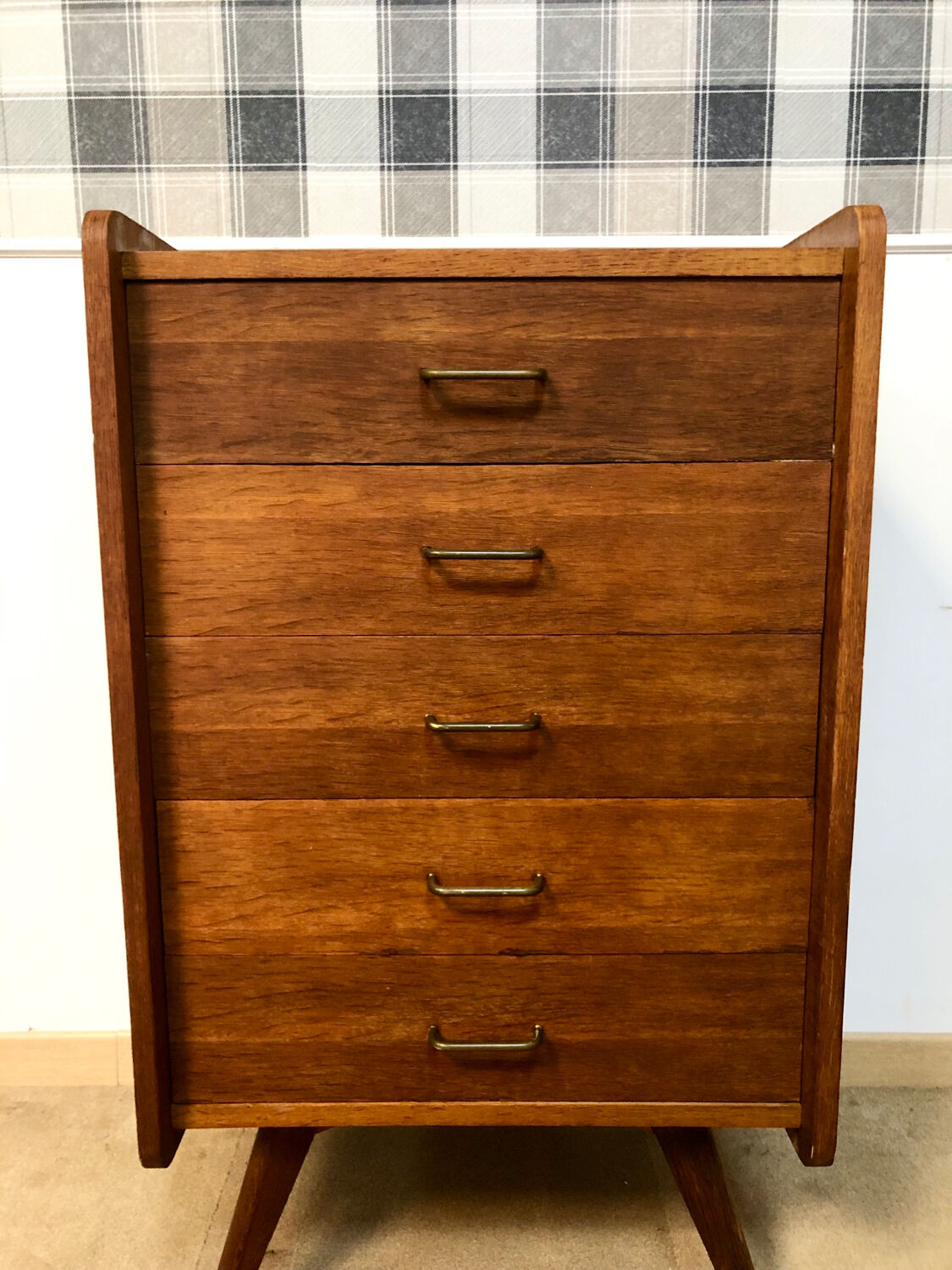 Vintage chiffonnier feet compass