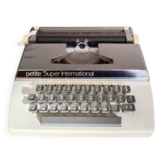 Machine à écrire pour enfant "  Petite Super Internationnale  ", jouet , fonctionnelle