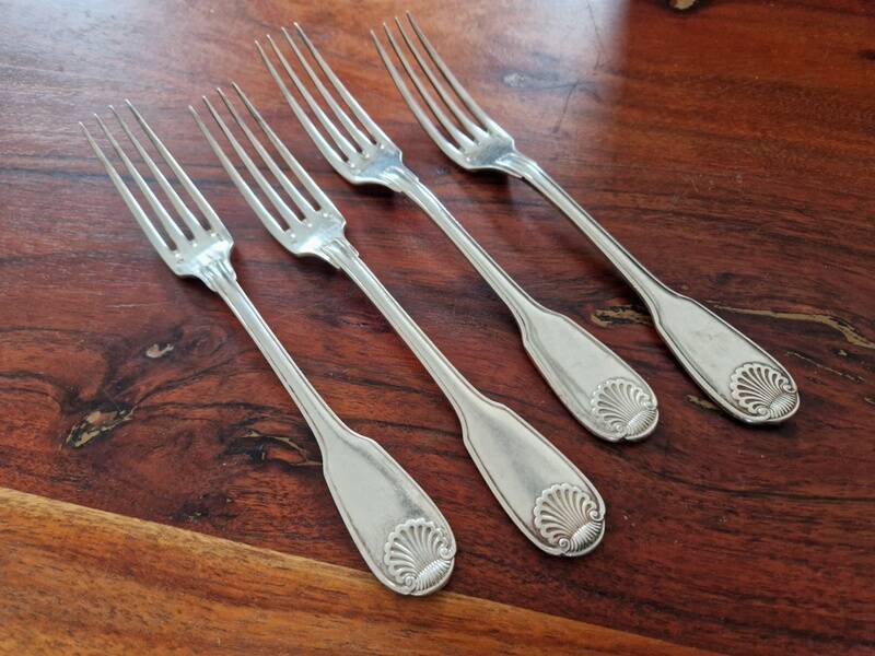 Christofle, Paris - Set of 4 dessert forks - Vendôme model (Louis XIV style) - in metal
