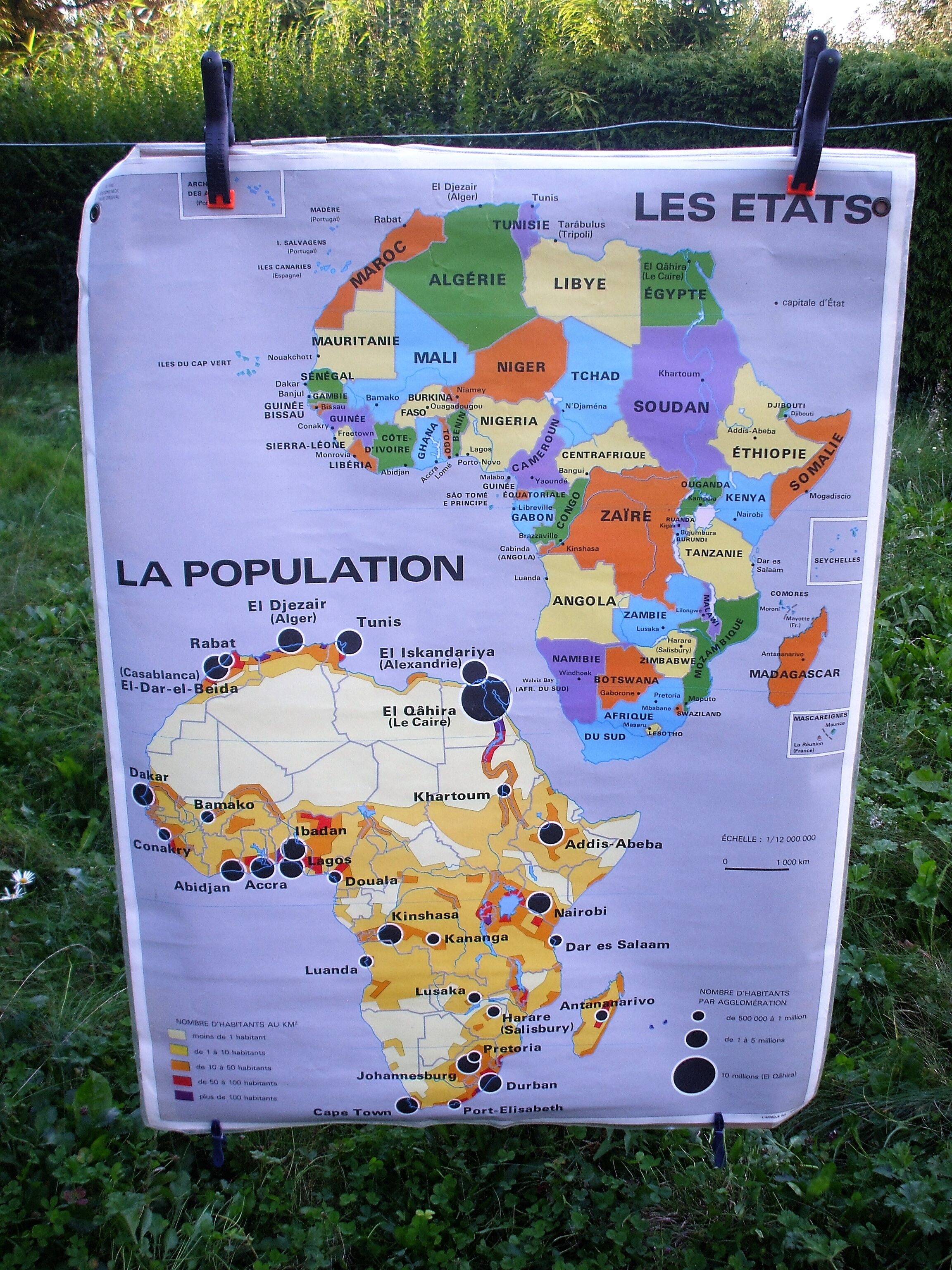 School poster the relief of Africa / the States 1985