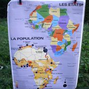School poster the relief of Africa / the States 1985