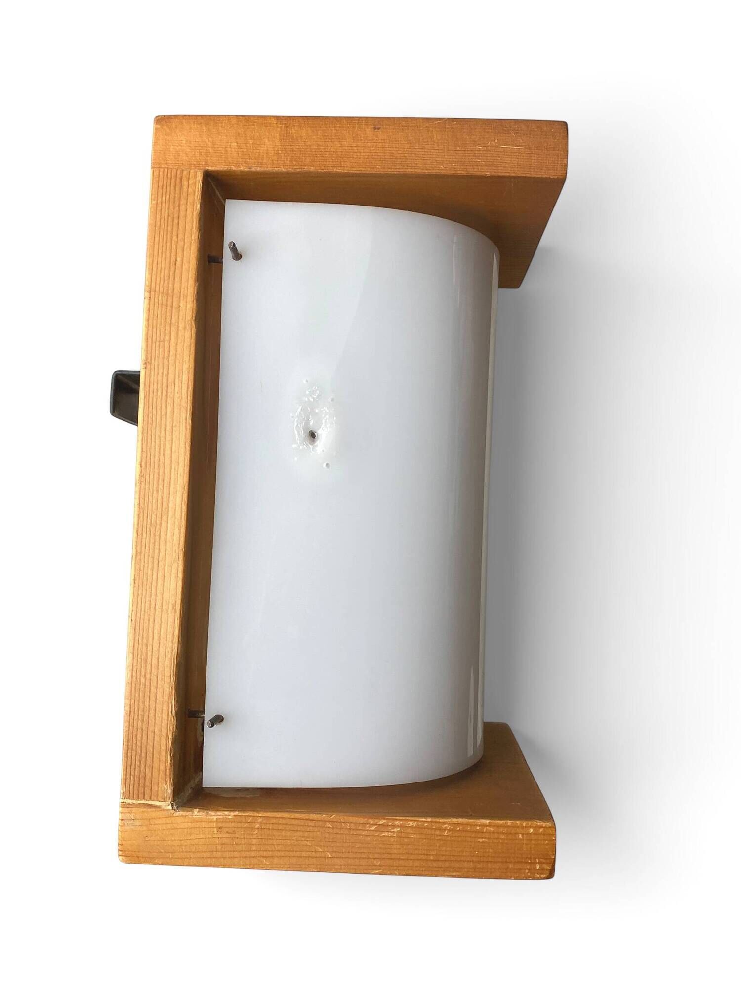Vintage wall lamp in pine by René Martin cabinetmaker Charlotte Perriand