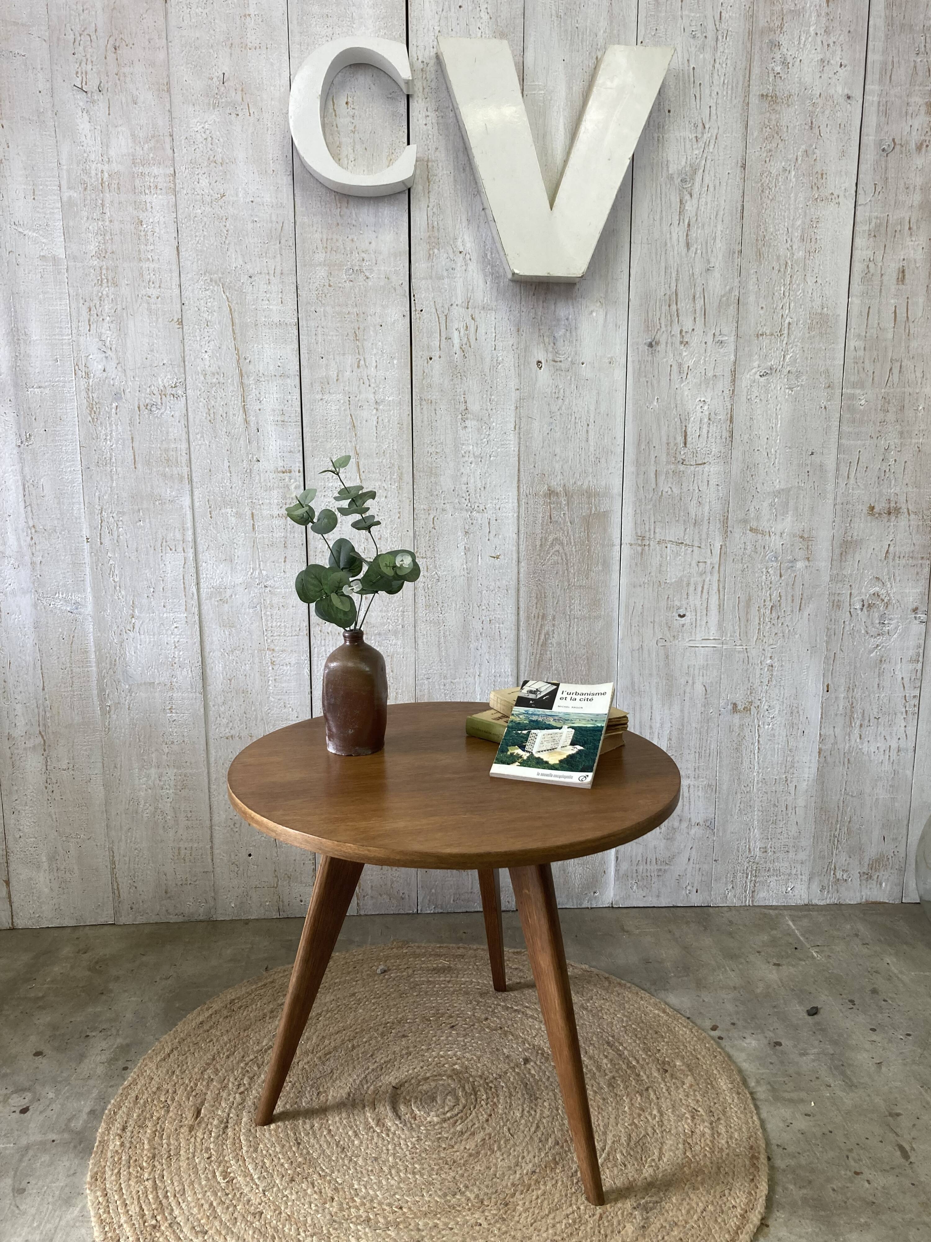 50's tripod pedestal table