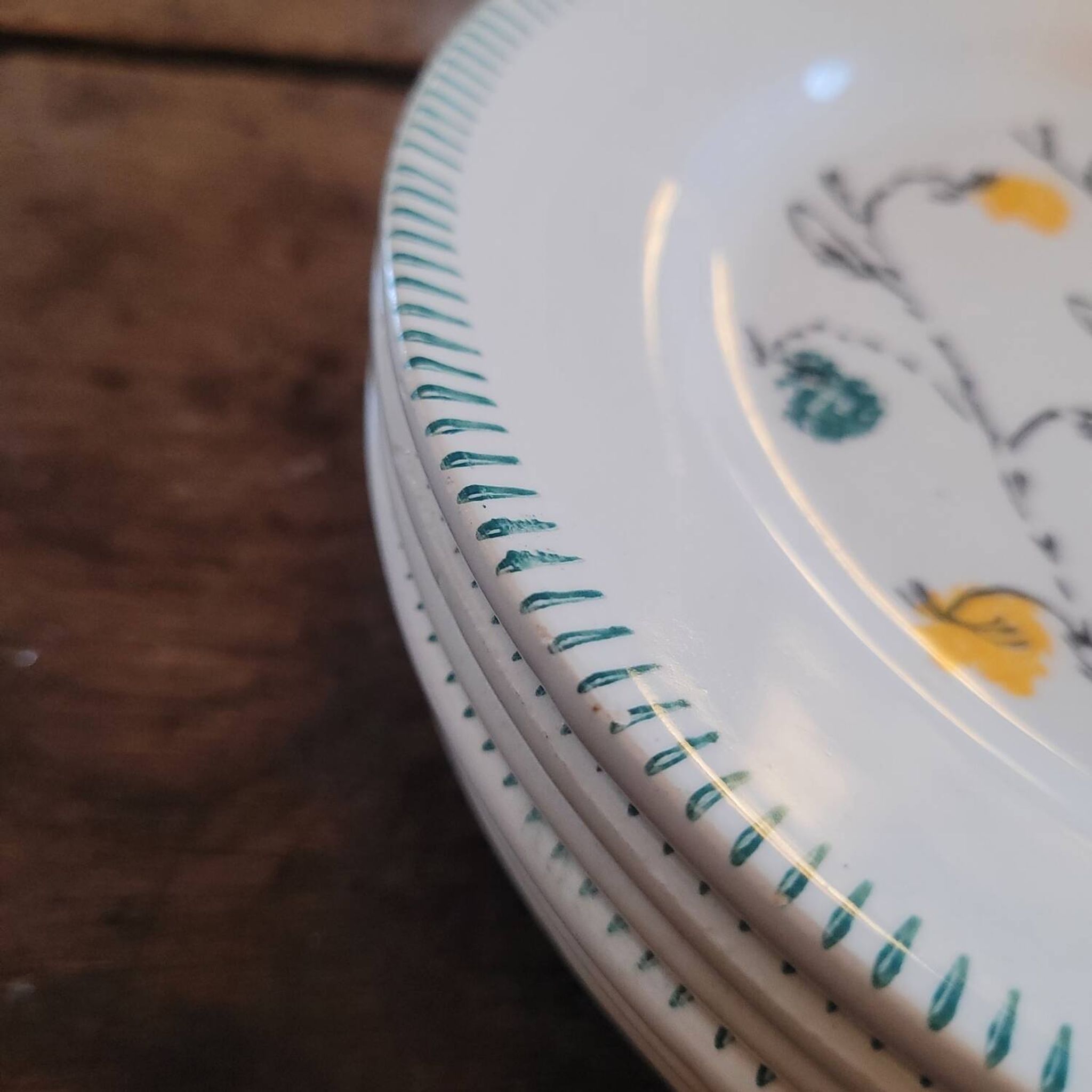 Assiettes à dessert faïence et décor floral 50's