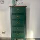 Chiffonnier 5 tiroirs relooké vert sapin et bois brut