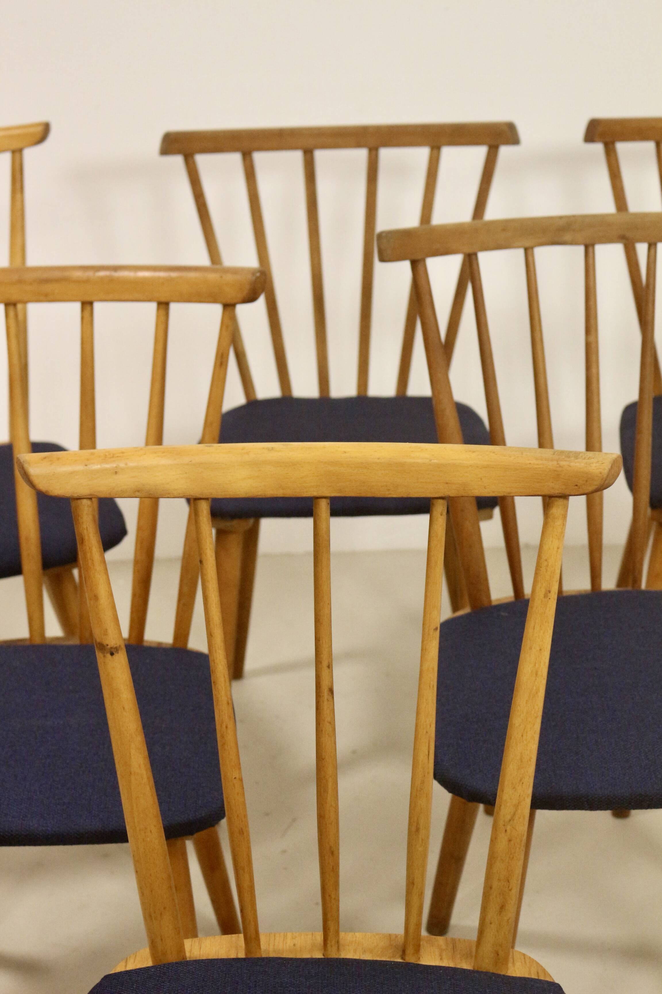 Set of 6 vintage Scandinavian chairs with bars from the 60s. Ref SINNO