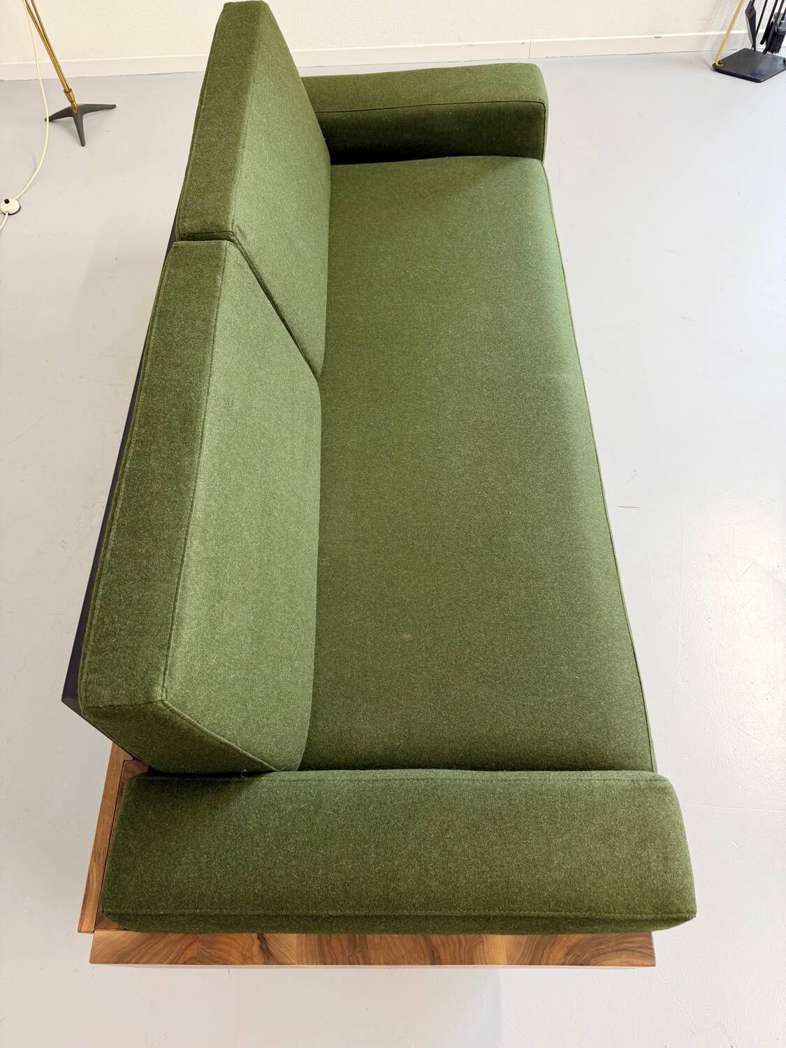 Vintage 3-seater sofa, green, solid wood, 70s/80s design