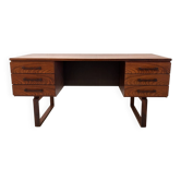 MidCentury Danish Rosewood Desk Torben Valeur & Henning Jensen for Dyrlund