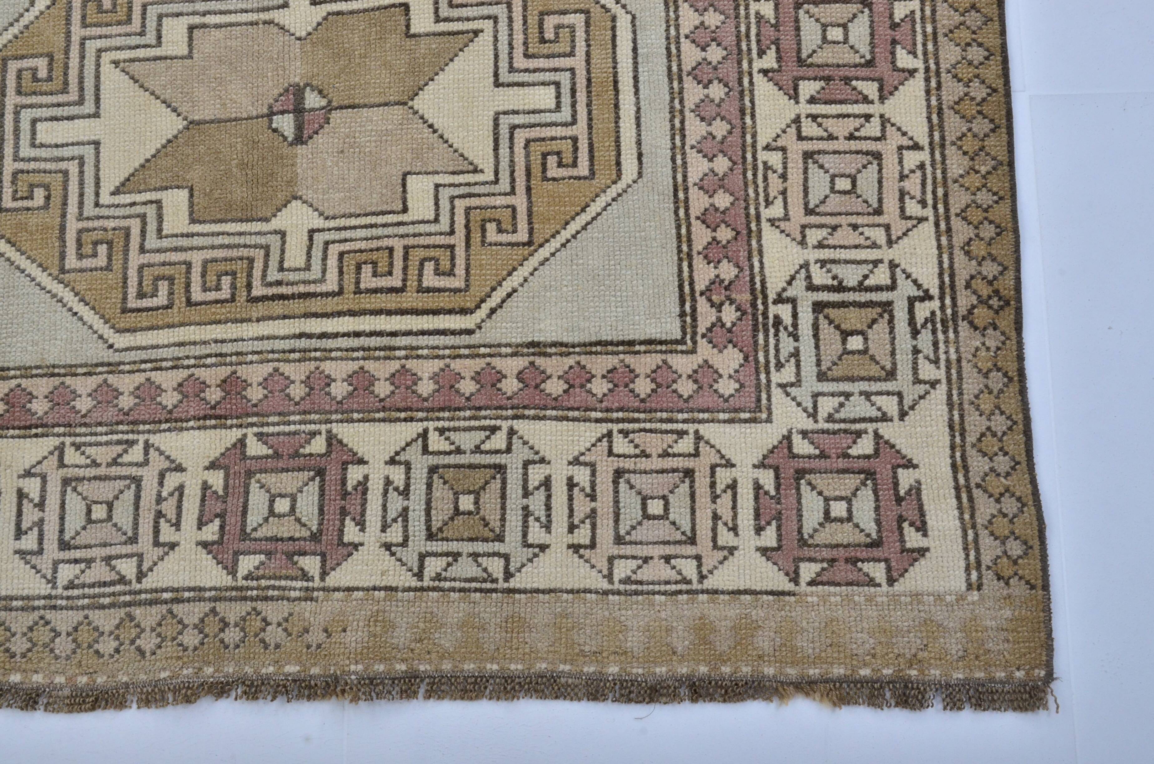 Handknotted Oushak Floral Rug sku 3441