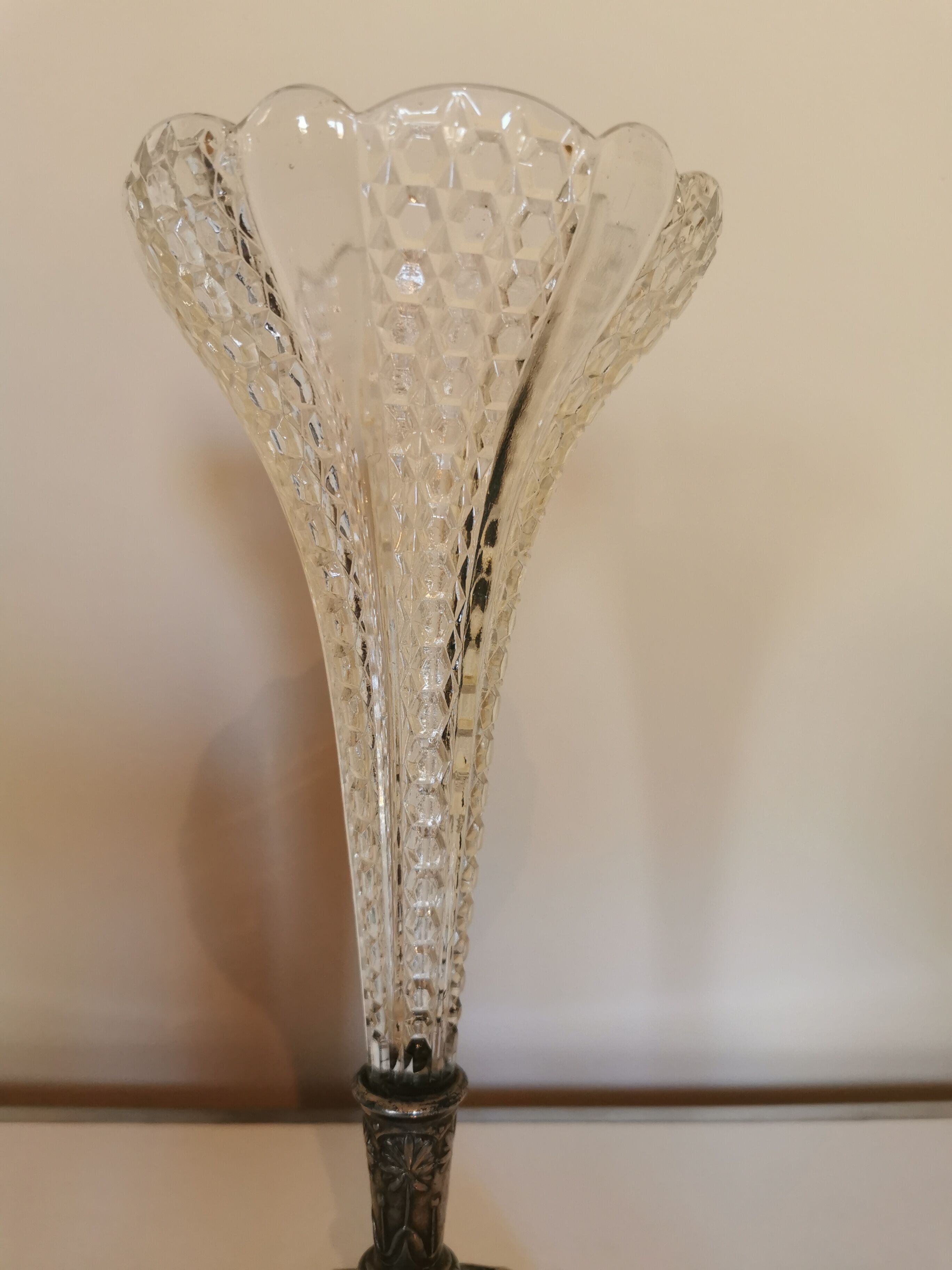 Art Deco vase chalice shape in silver metal and cut glass