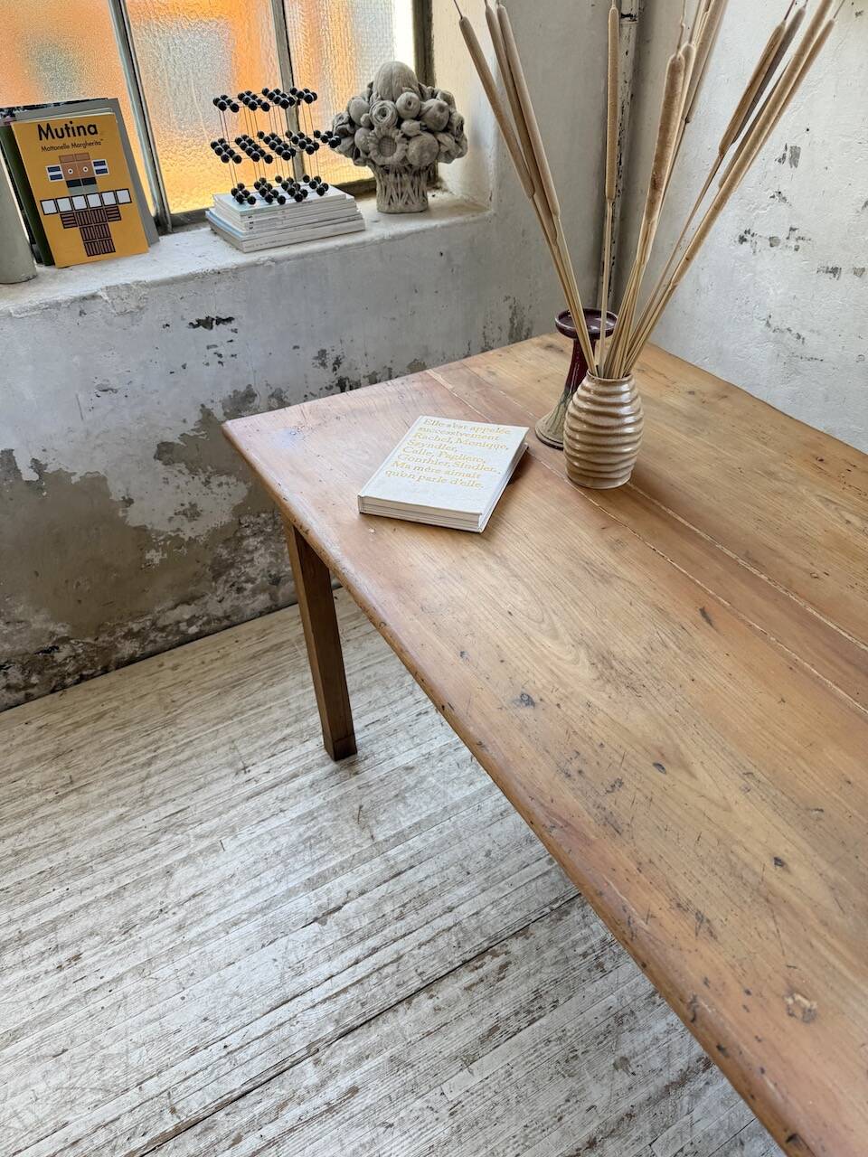 Cherry farmhouse table 1m8