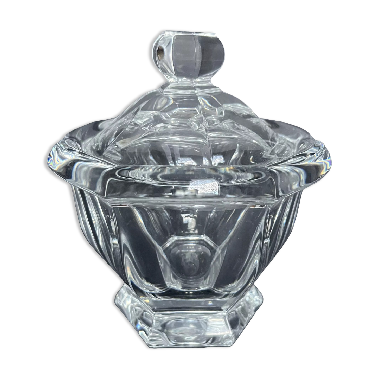 Baccarat crystal dredder