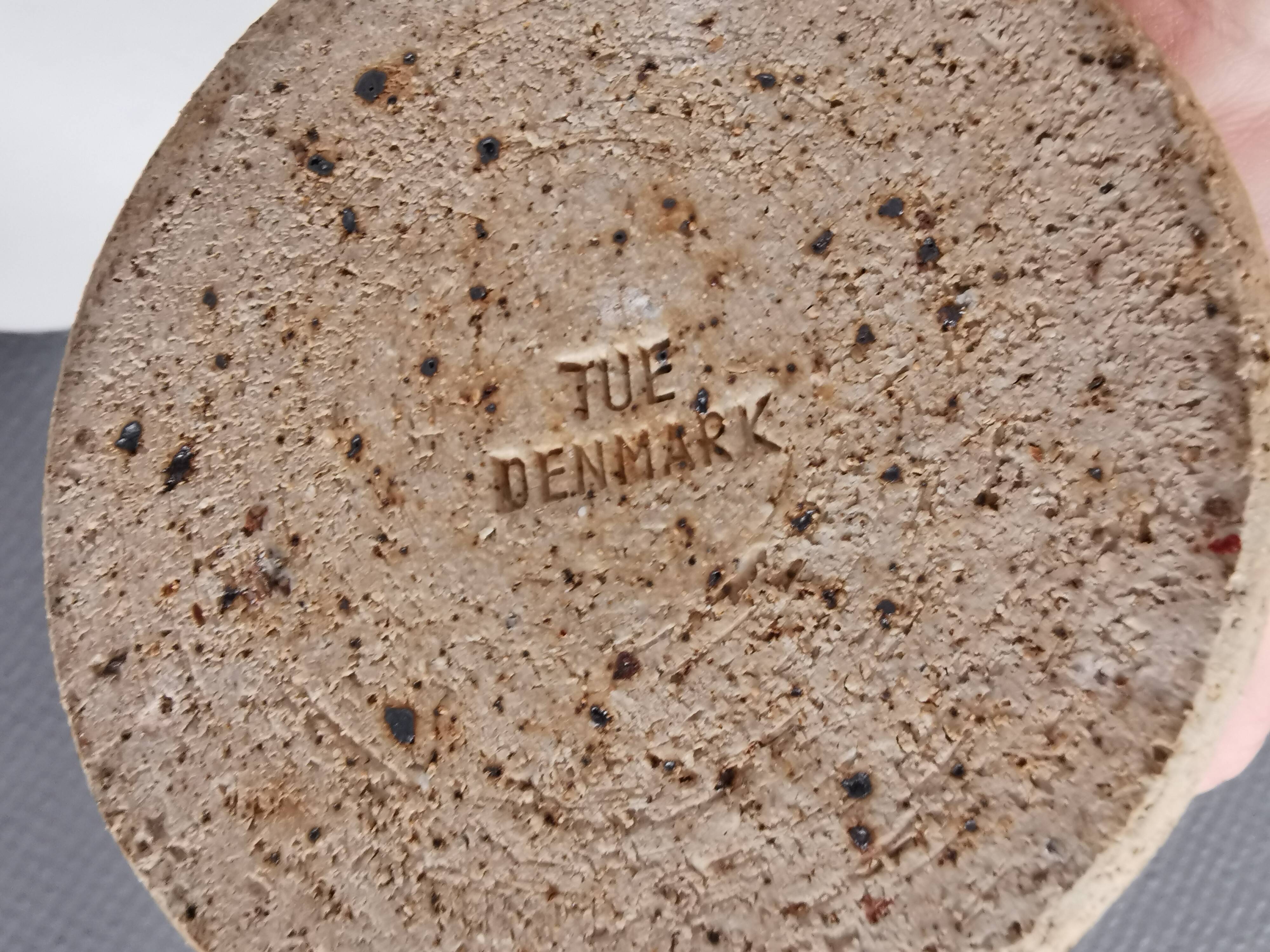 Beautiful Tue Poulsen table lamp in ceramic. Denmark 1970-80s