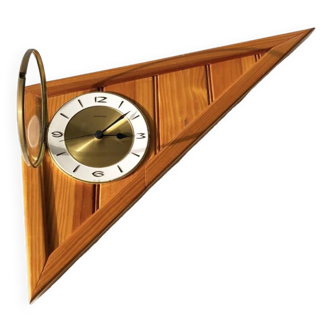 Triangular clock in wood, glass & brass - Germany 1960s