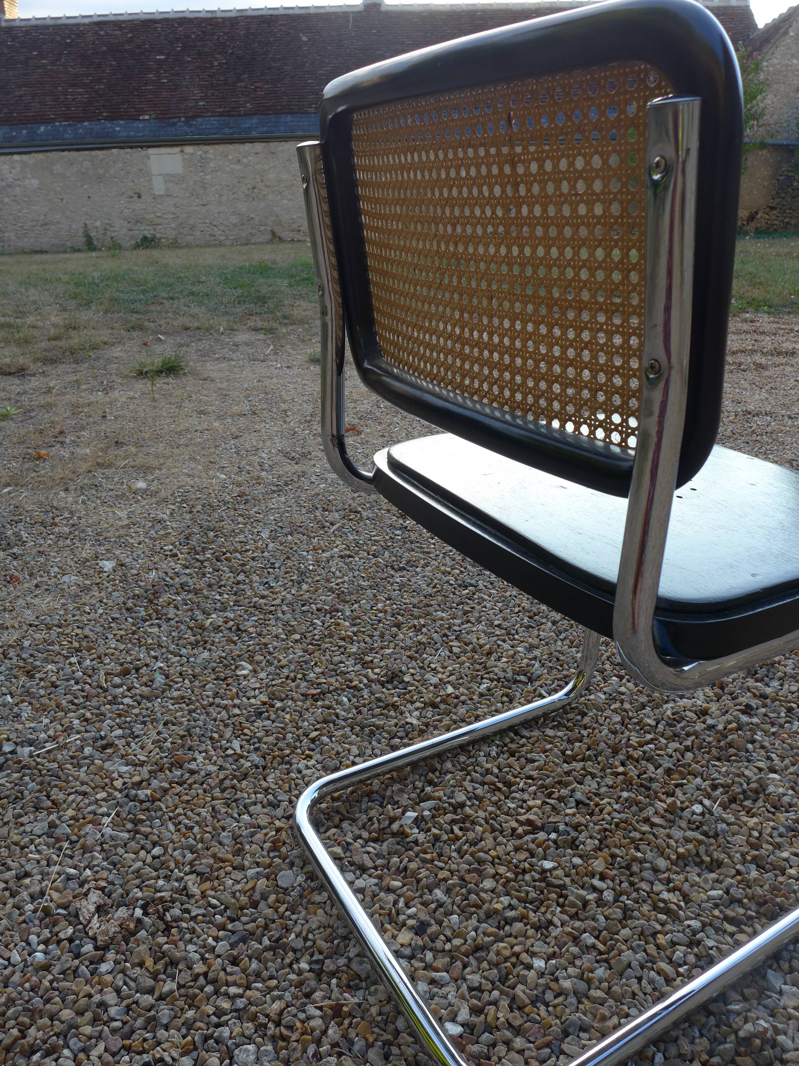 B32 chair by Marcel Breuer