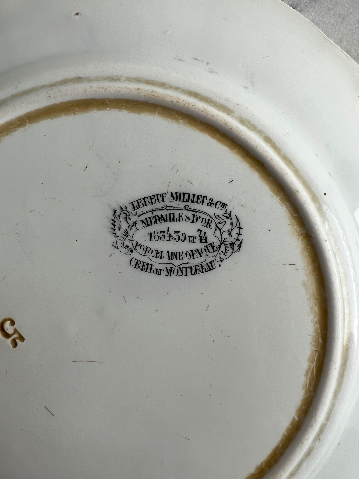 Talking plate Creil and Montereau "a baricade" number 1