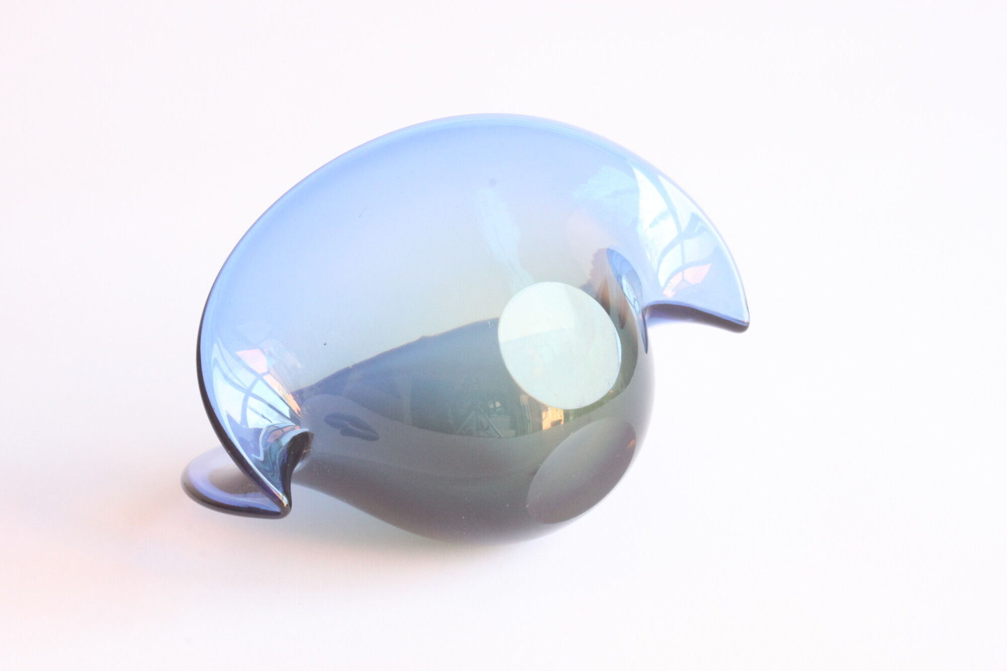 Seguso Dalla Venezia double base trinket bowl, Murano 1950s.