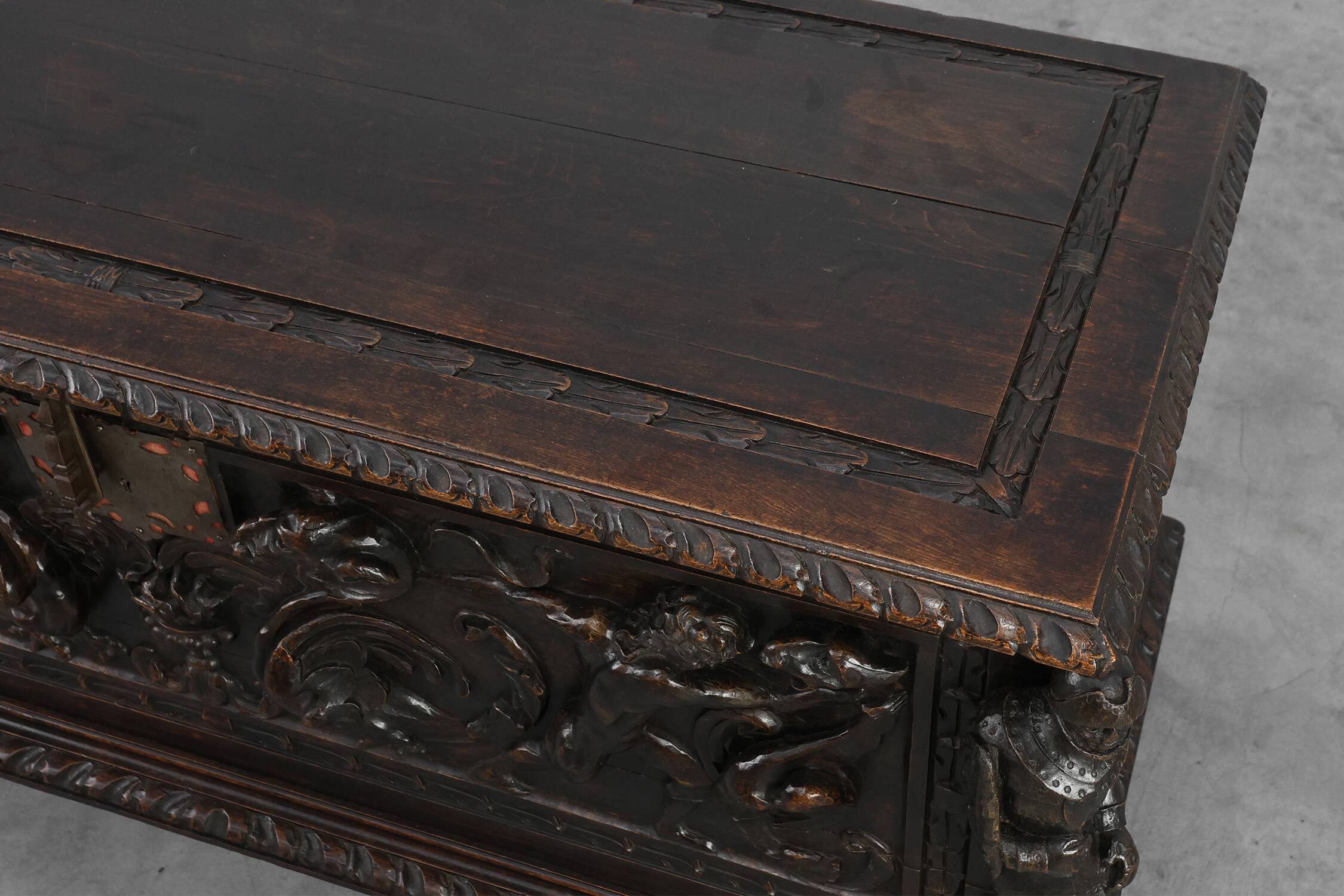 French Neo‑Renaissance Oak Blanket Chest, 19th Century