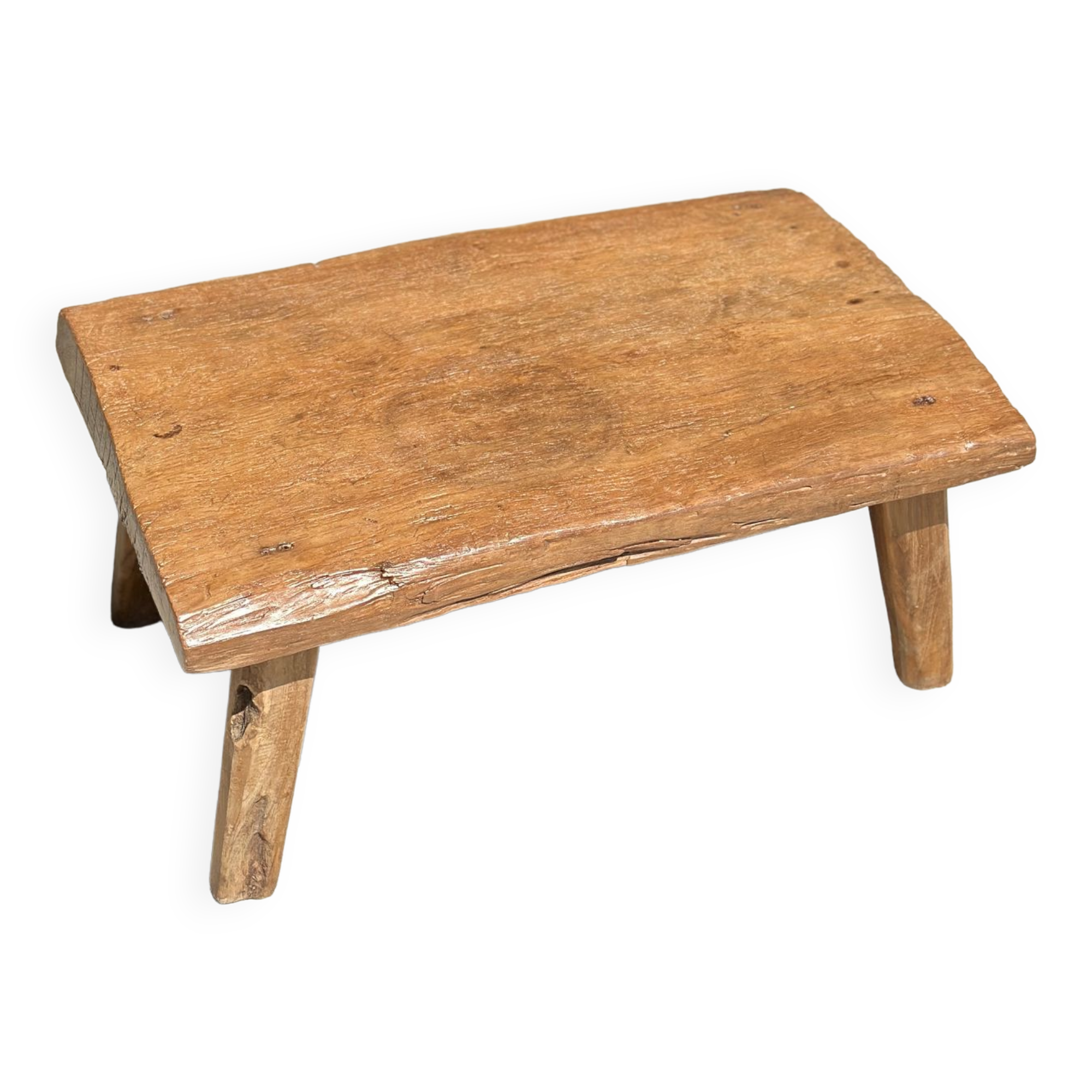 Coffee table in blond teak quadripod