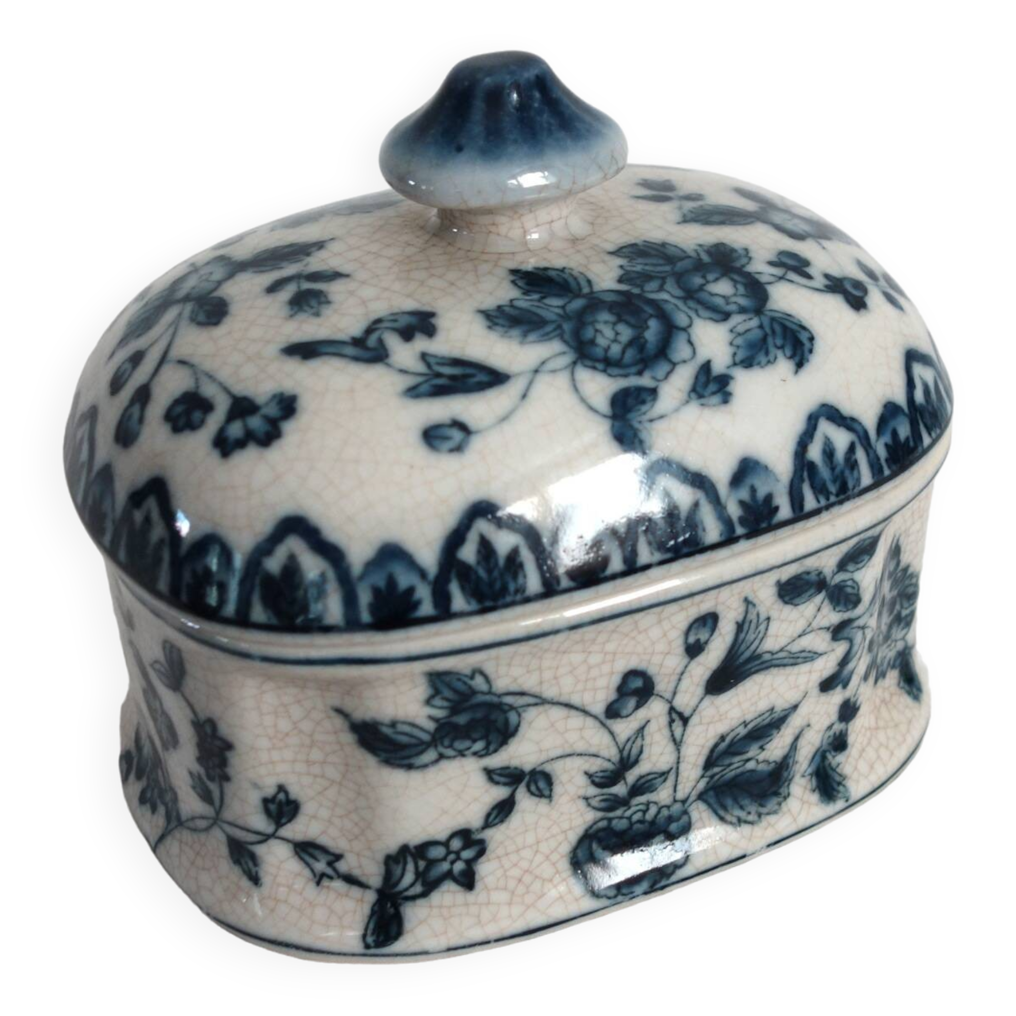 Old porcelain candy box with cracked effect