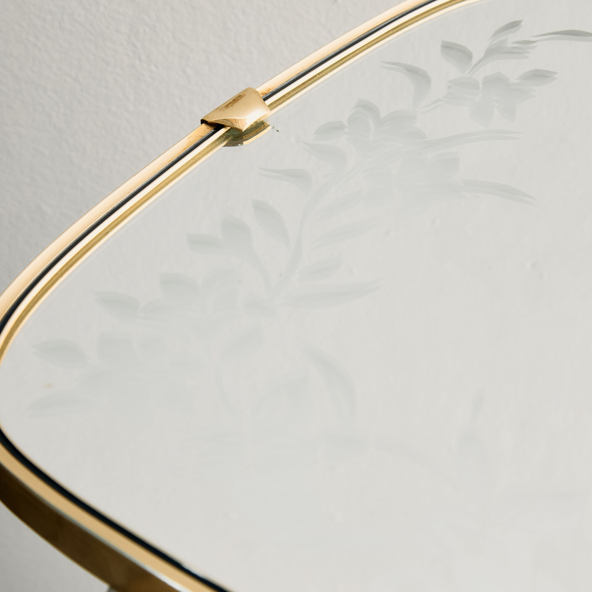 Framed metal mirror
