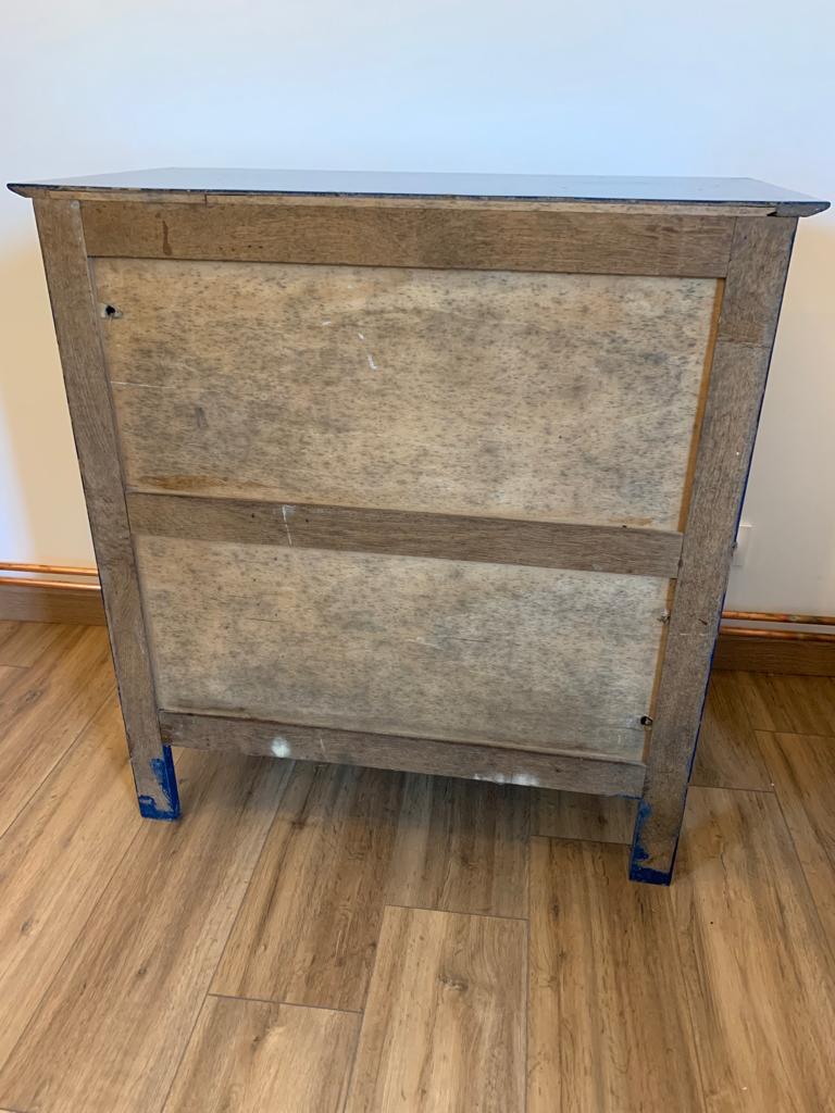 Vintage chest of drawers