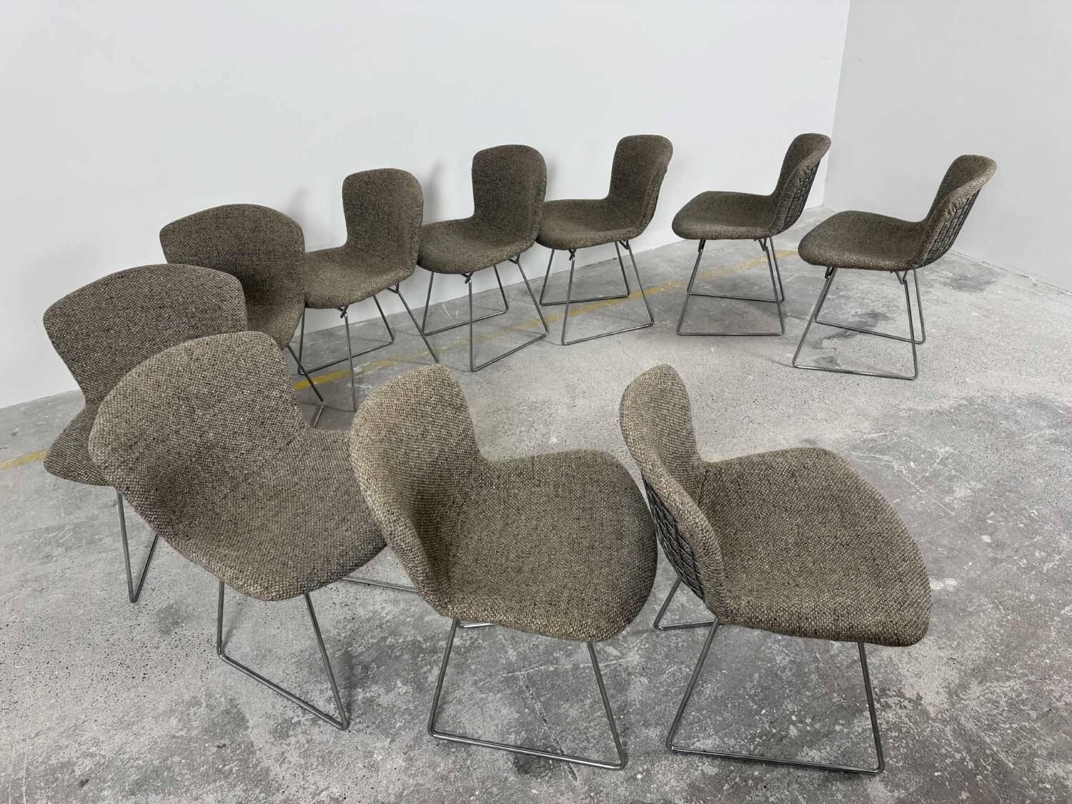 Set of 10 Wire chairs by Harry Bertoia for Knoll