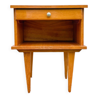 Table de chevet