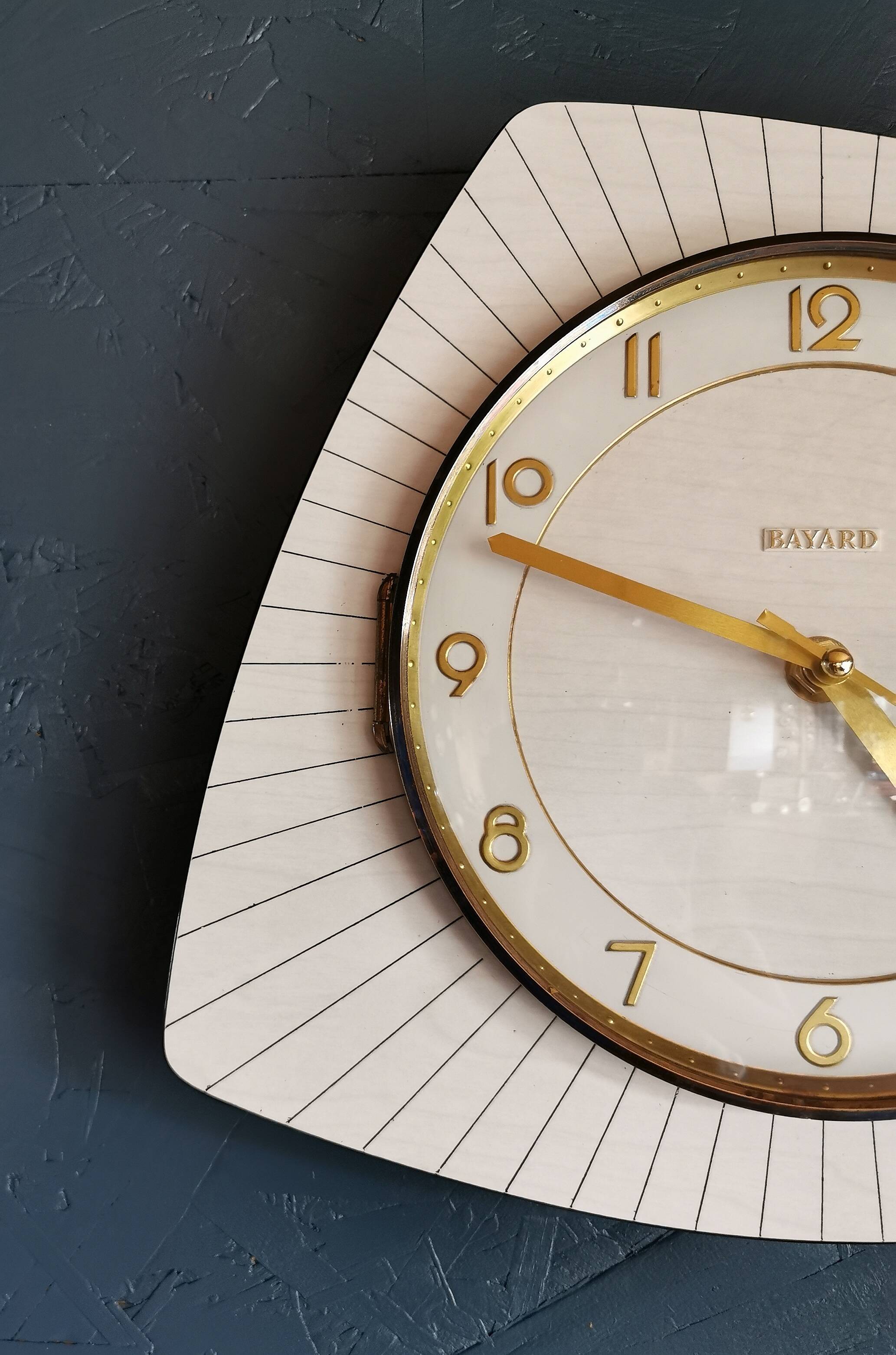 Vintage formica clock silent asymmetrical wall pendulum "Bayard wood lines"